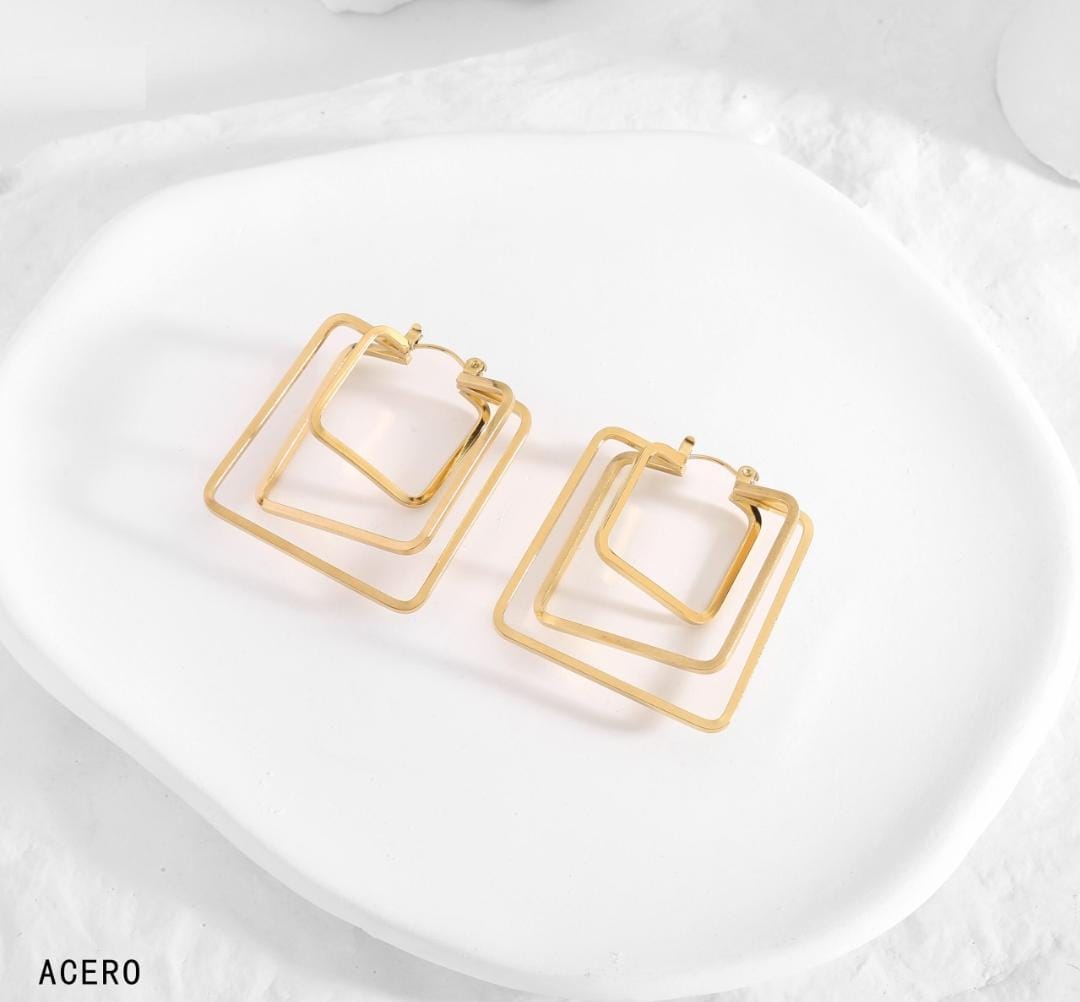 Pendientes Acero Cuadrados Dorados